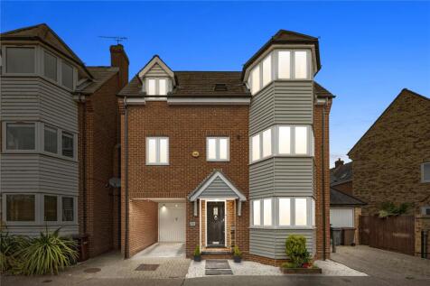 Shirebourn Vale, South Woodham Ferrers, Chelmsford, Essex, CM3