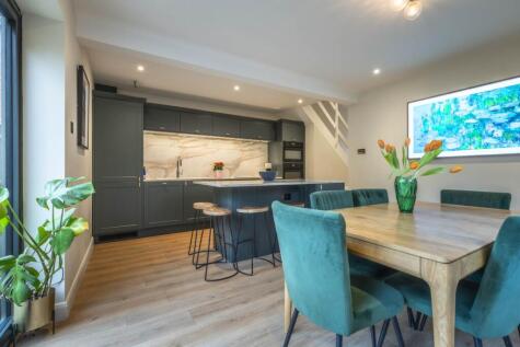 Fernhurst Crescent, Southborough, Tunbridge Wells