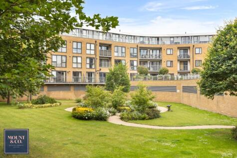 Smeaton Court, Hertford, Hertfordshire, SG13