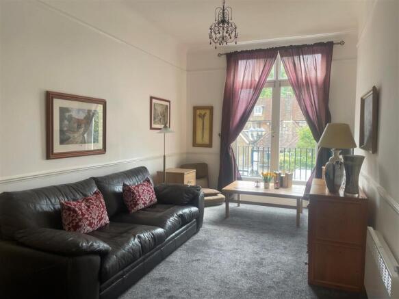 livng room.jpg