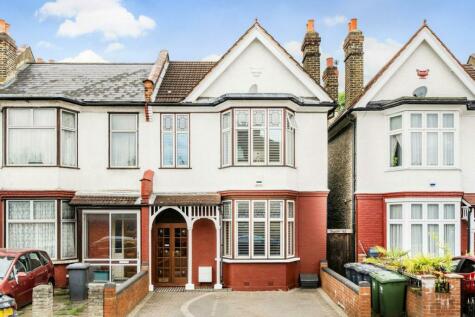 Catford - 3 bedroom end of terrace house for sale
