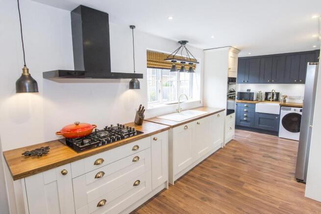 Open Plan Dining Kitchen & Utility