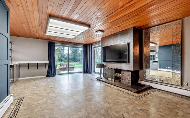 Living/Games Room