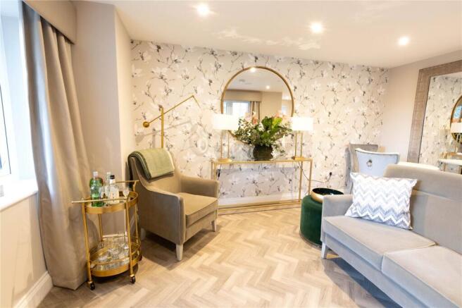 Show Apartment