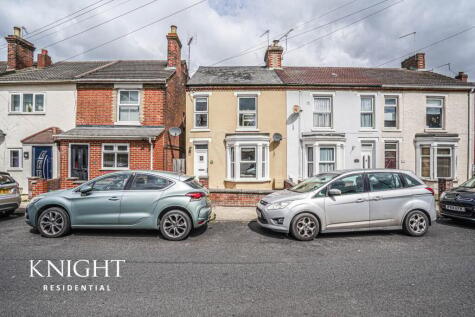 Pownall Crescent, Colchester, CO2