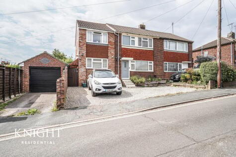 Enid Way, Colchester, CO4