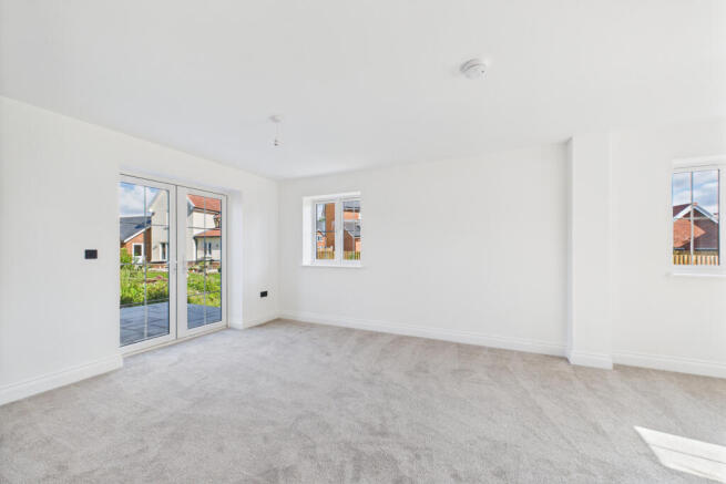 CAM05449G0-PR0021-STILL001