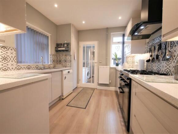 KITCHEN1