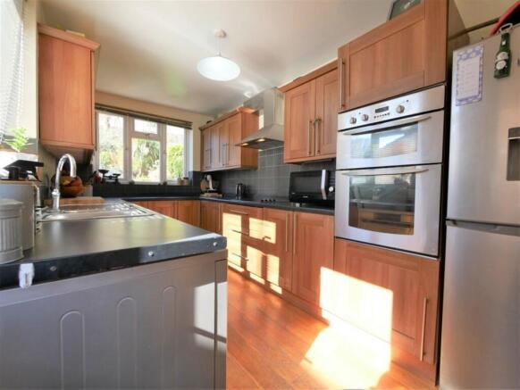 KITCHEN1
