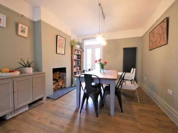 DINING AREA1