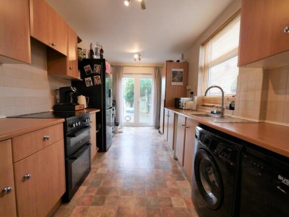 KITCHEN1