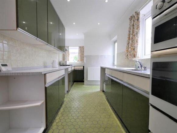 KITCHEN1