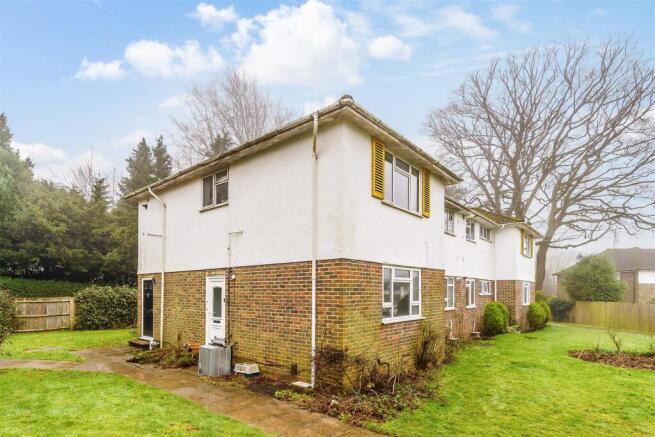 COURTLANDS CRESCENT, 58 (2).jpg