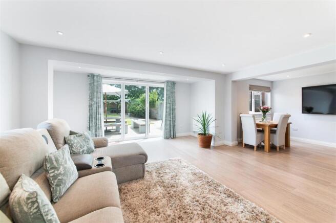 WOODMANSTERNE LANE,54- (12).jpg