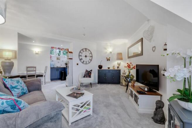 ELIZABETH HOUSE 5 -10.jpg