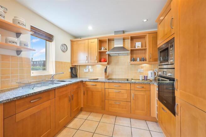 WINGFIELD COURT, 28- (4).jpg