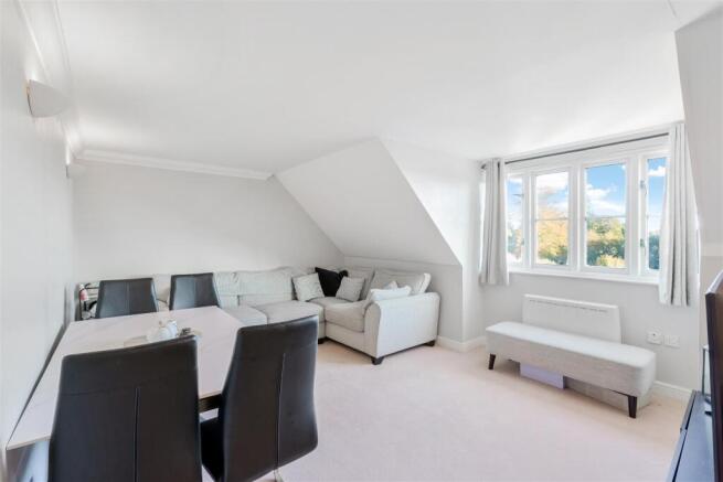 ELIZABETH HOUSE, FLAT 41 (16 FROM 27)-1.jpg
