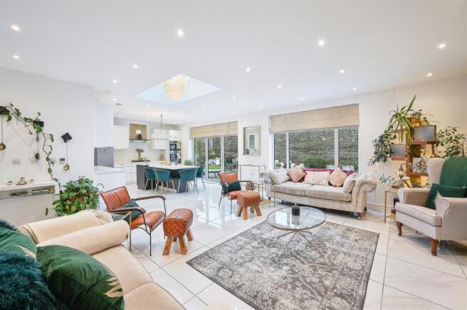 GREAT TATTENHAMS, 41- (9).jpg