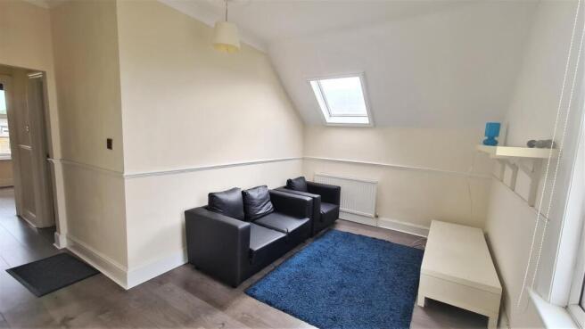 Lounge 1