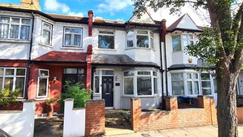 Princes Avenue, Palmers Green, N13