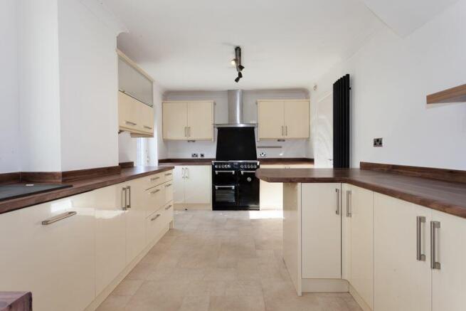 BREAKFAST KITCHEN