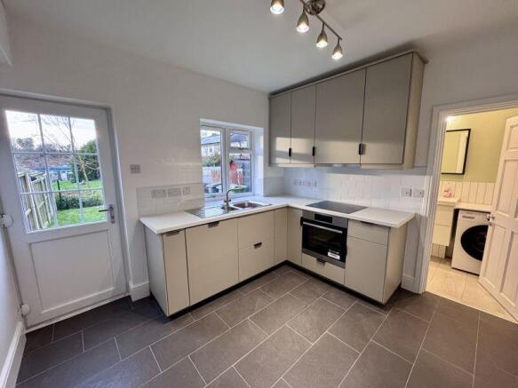 BREAKFAST KITCHEN