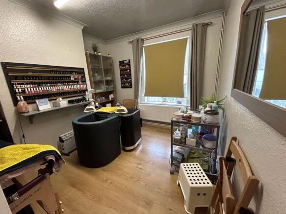 TREATMENT ROOM