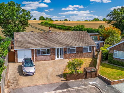 Markall Close, Cheriton, Alresford