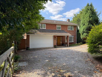 Braye House, New Farm Road, Alresford