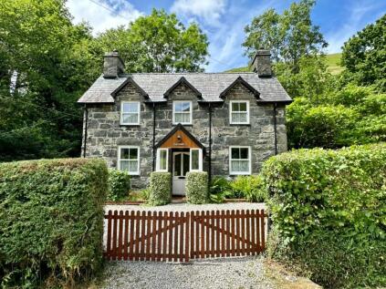 Tyn Y Ffridd, Llanymawddwy, Machynlleth, SY20 9AQ