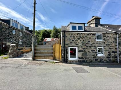 Yr Hen Dy Cwrdd, South Street, Dolgellau, LL40 1NE