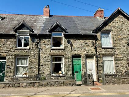 12 Maes Talaran, Dolgellau, LL40 1HR