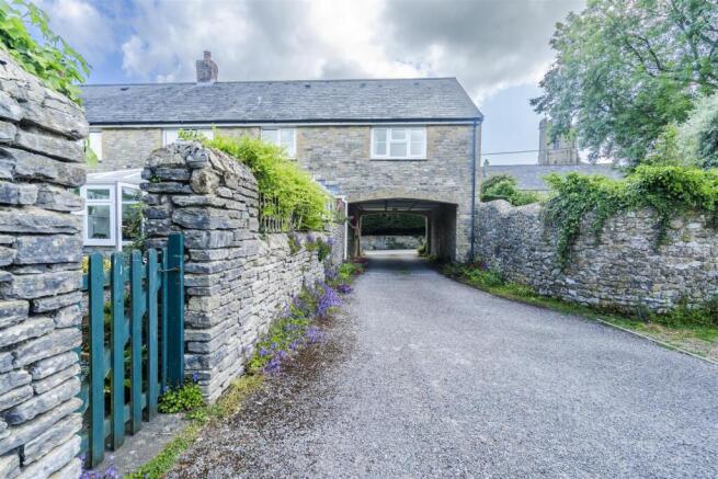 OLD YEW COTTAGE-6.jpg