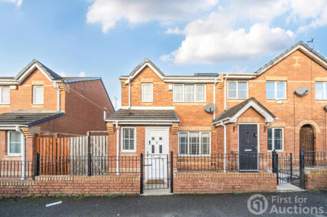 Gravenmoor Drive, Salford, Greater Manchester