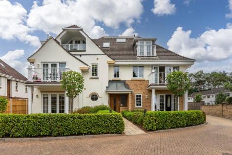 Manor Close, Ferndown, Dorset, BH22