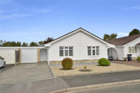 Arnold Road, West Moors, Ferndown, Dorset, BH22