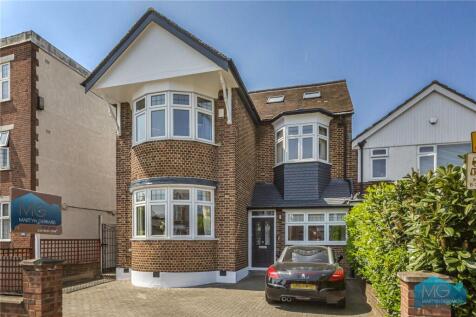 Brownlow Road, Bounds Green, London, N11
