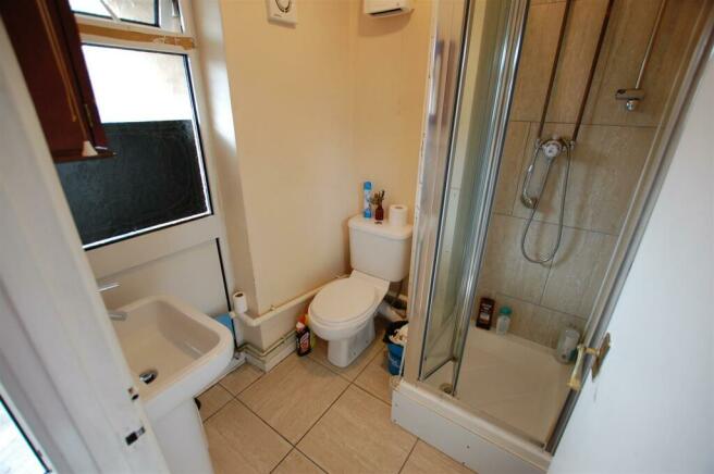 Ground Floor Shower Room/wc