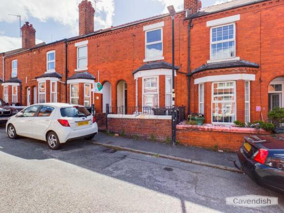 5 bedroom end of terrace house  for sale Chester