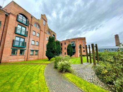 Chester - 2 bedroom flat for sale