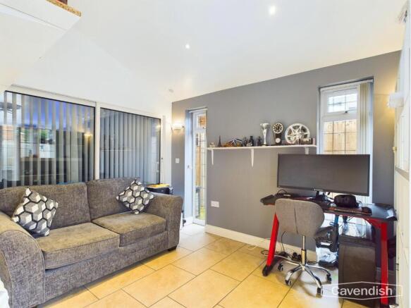 GARDEN ROOM