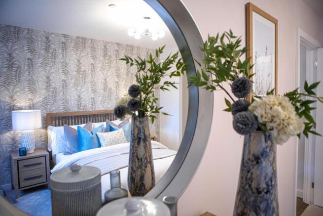 1 bed bedroom photo.jpg