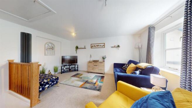 OPEN PLAN LIVING ROOM/KITCHEN