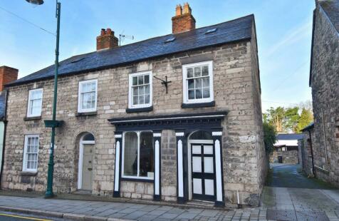 Ruthin - 3 bedroom end of terrace house for sale