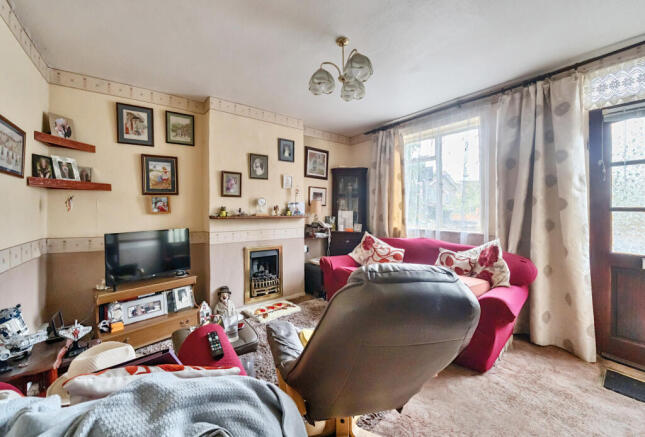 1316045-10-685d6e...