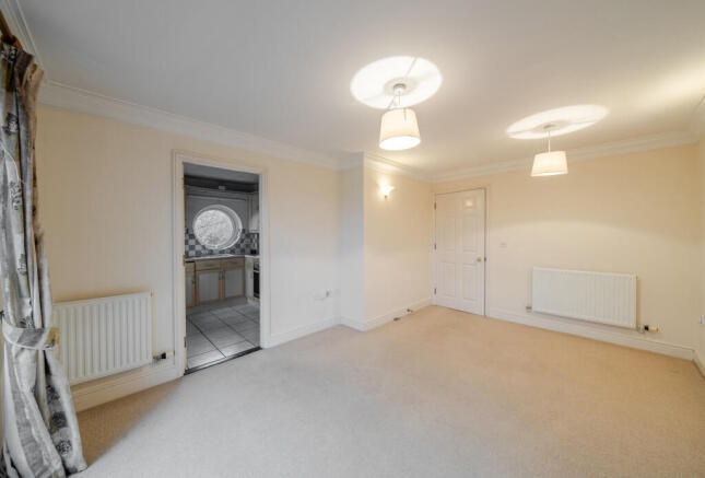 1393409-8-6941492...