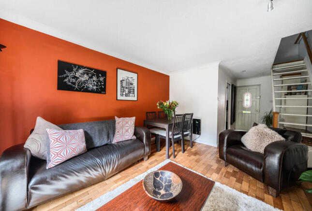 1332459-6-6889f6d...