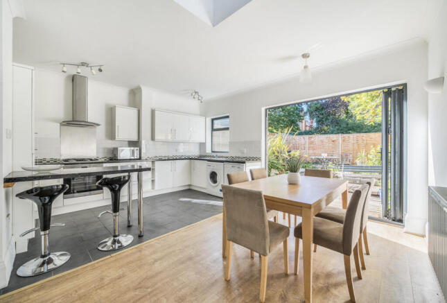 1344490-16-68b021...