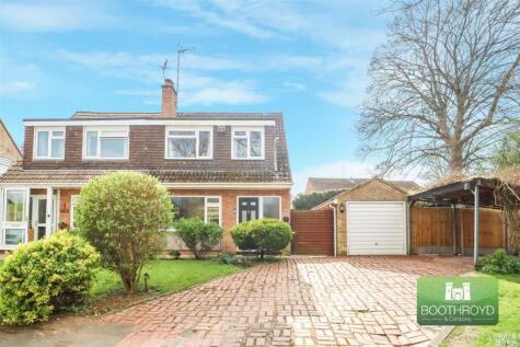 Field Close, Kenilworth