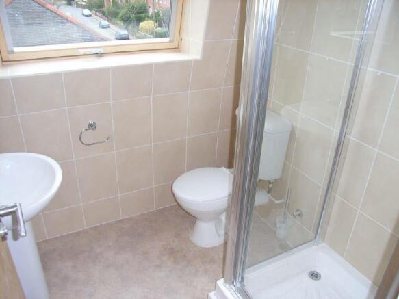 SHOWER ROOM